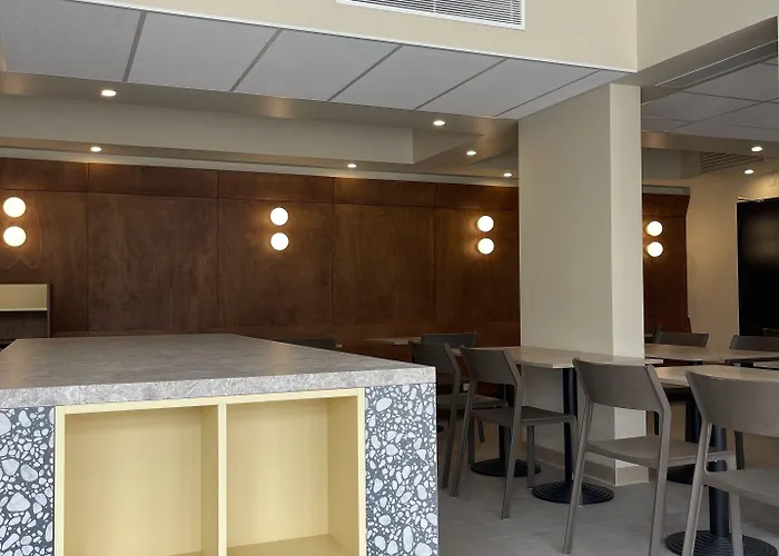 Отель Des Victoires - Restaurant 3*