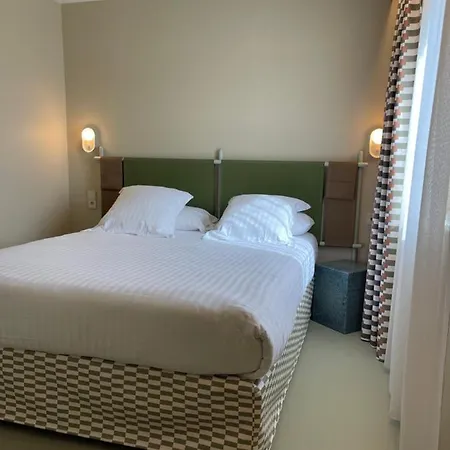 Des Victoires - Restaurant فندق