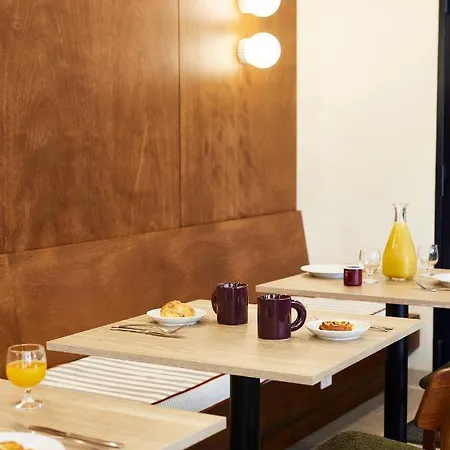Des Victoires - Restaurant فندق